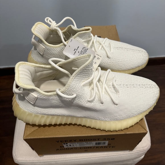 Yeezy Boost 350 V2